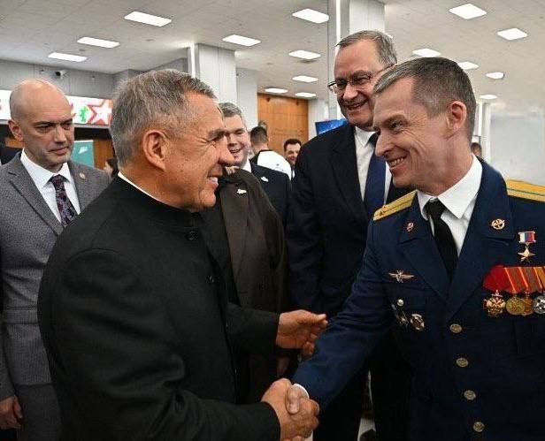 ������ ���������� � �������� ������� ������� ������� � ������������� ������������ �� ��� ��������� ���������