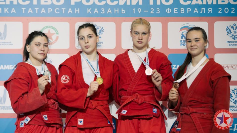 Спортсменка из Крыма завоевала бронзу на Первенстве России по самбо