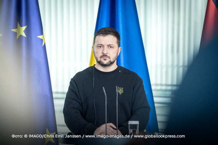 Зеленский усомнился в Трампе и понадеялся на его уход с поста