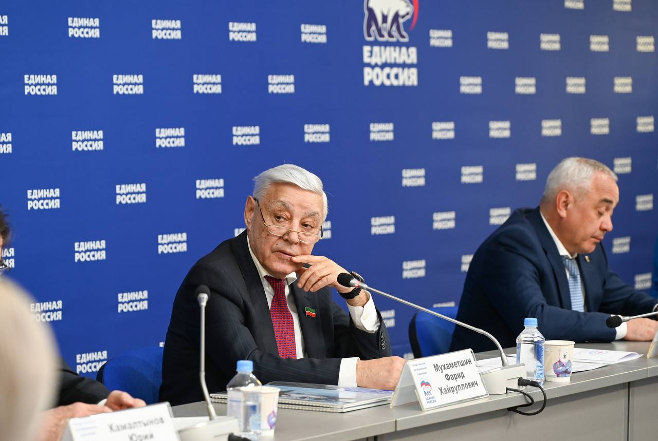 Вопросы реализации партийных проектов обсудили на заседании Президиума Политсовета реготделения «Единой России» Вопросы реализации партийных проектов обсудили на заседании Президиума Политсовета реготделения «Единой России»