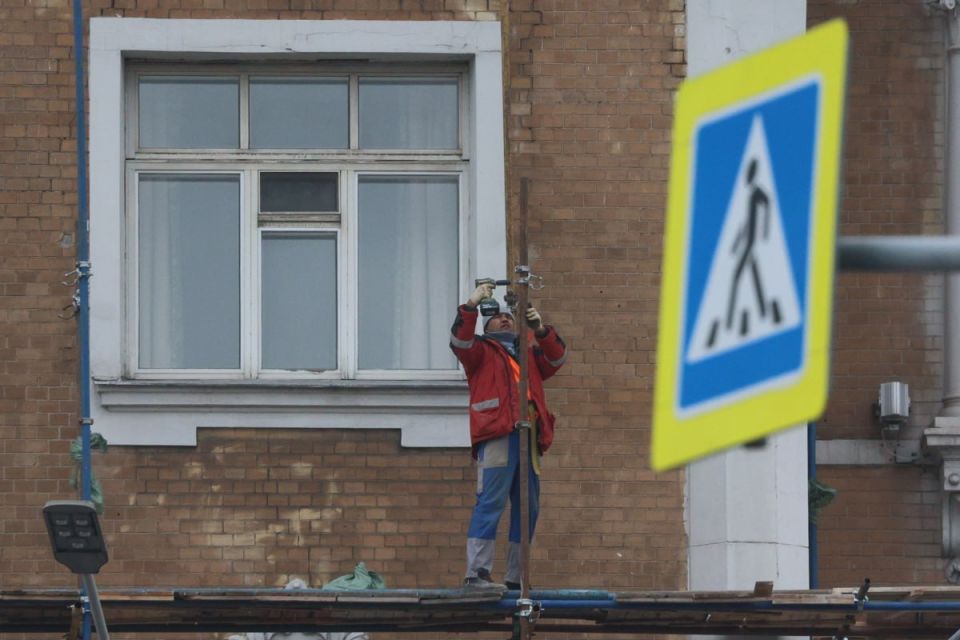 Проект о налоге за семьи мигрантов внесли в Госдуму