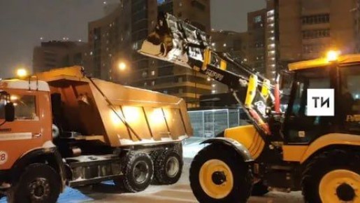 Комитет внешнего благоустройства предупреждает: в ночь со среды на четверг на муниципальных парковках пройдёт механизированная уборка снега