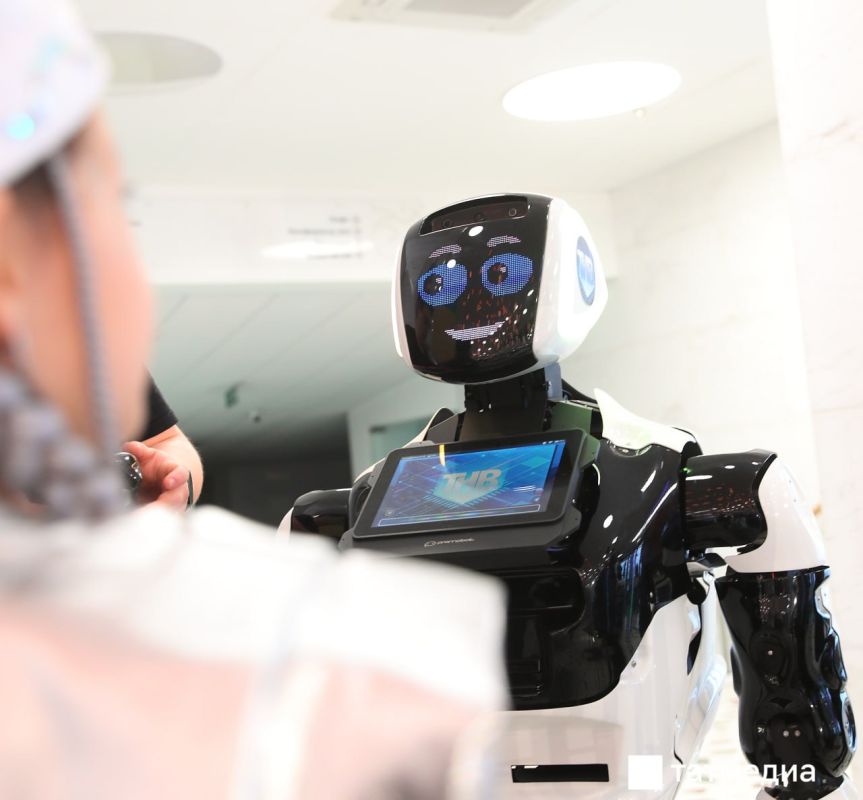 Михаил Мишустин: в РФ сформированы мощные центры промышленной робототехники