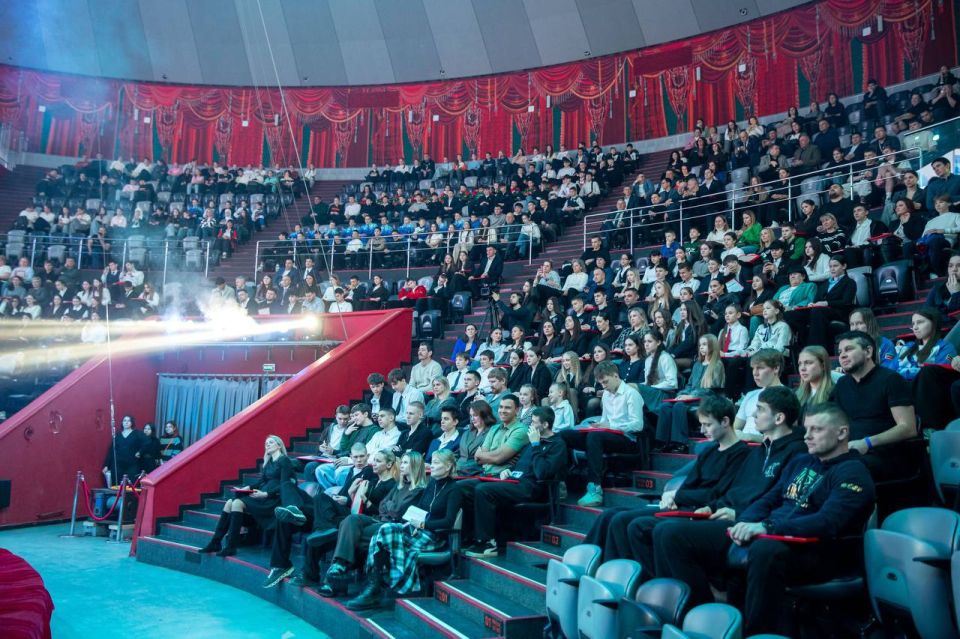 ����������� ������� ���������� ����� � ������