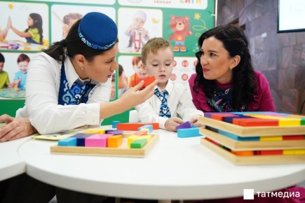 Воспитатель детского сада прокомментировала развитие партнёрства между семьёй и дошкольным учреждением в Татарстане