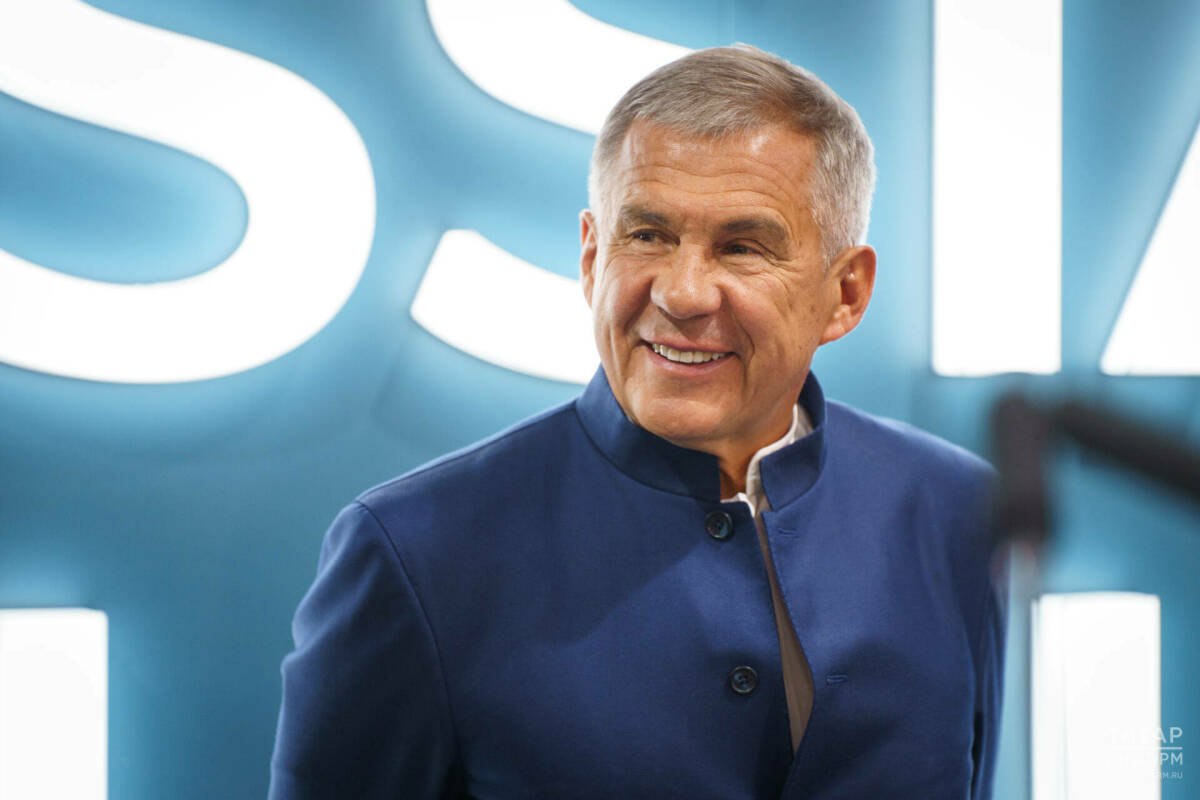 Рустам Минниханов вошел в число лидеров Национального рейтинга глав регионов