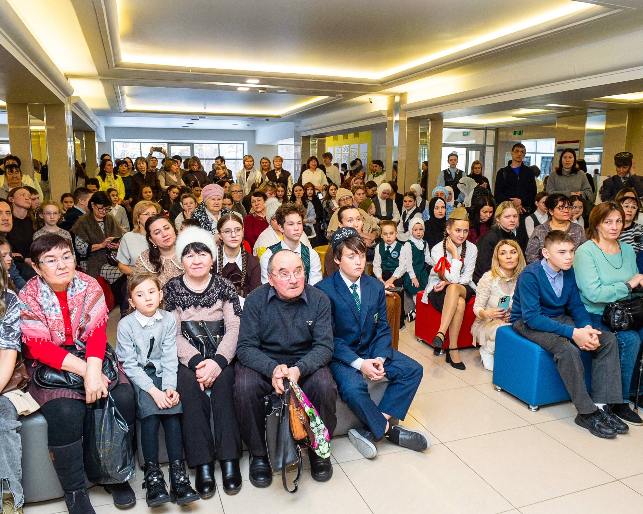 В Нижнекамске прошли торжественные мероприятия, посвящённые 120летию со дня рождения великого татарского поэта Мусы Джалиля В Нижнекамске прошли торжественные мероприятия, посвящённые 120летию со дня рождения великого татарского поэта Мусы Джалиля