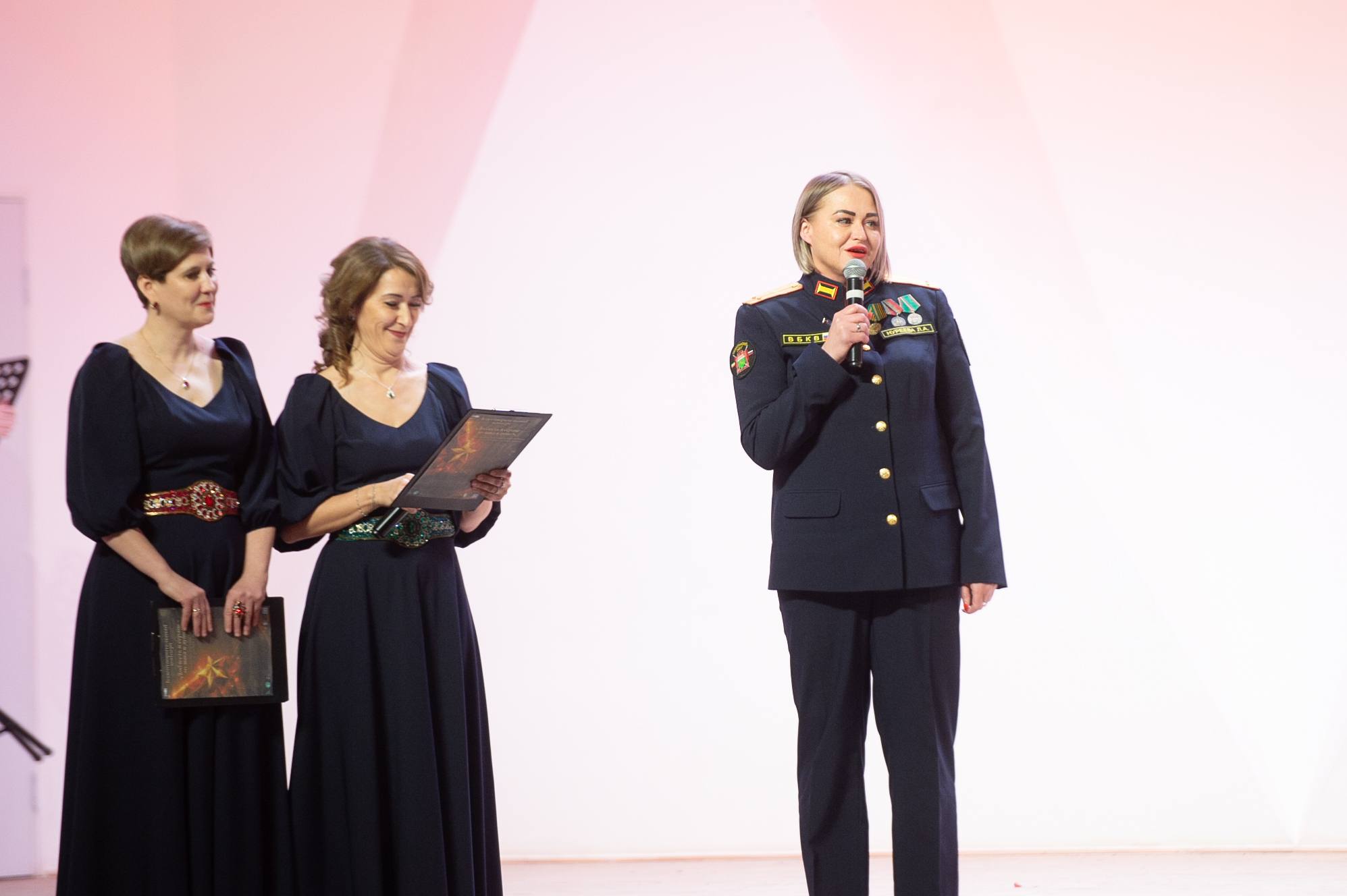 Накануне в концертном зале музыкального колледжа им. С.Сайдашева прошёл тёплый и вдохновляющий благотворительный вечер «Доблесть в сердце — музыка в душе!» Накануне в концертном зале музыкального колледжа им. С.Сайдашева прошёл тёплый и вдохновляющий благотворительный вечер «Доблесть в сердце — музыка в душе!»