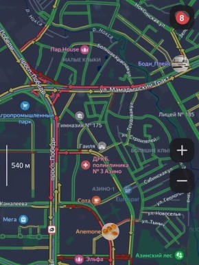 Казань встала в 8-балльные пробки