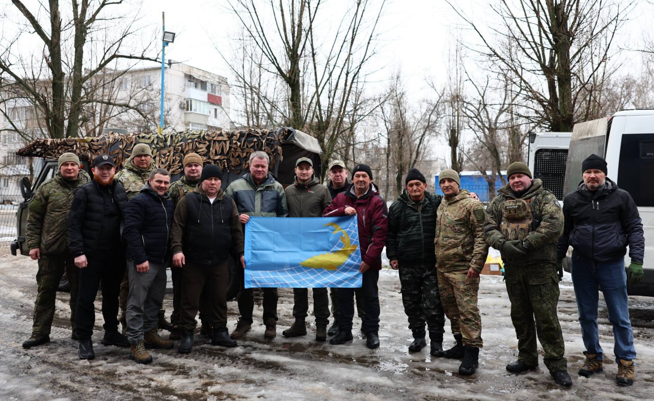 Партию гуманитарной помощи доставили жителям Рубежного из Рыбно-Слободского района