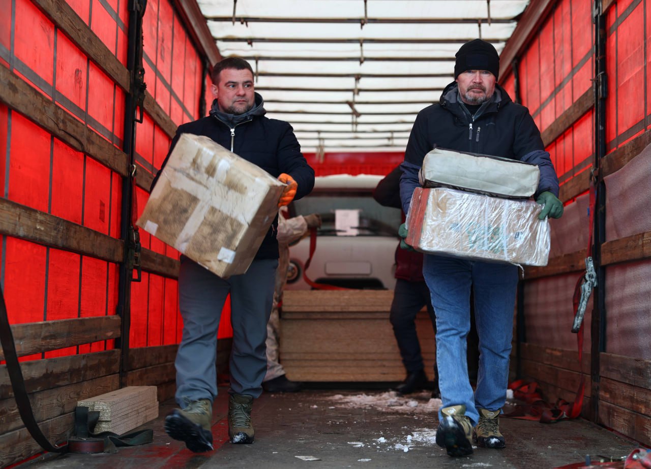 Партию гуманитарной помощи доставили жителям Рубежного из Рыбно-Слободского района Партию гуманитарной помощи доставили жителям Рубежного из Рыбно-Слободского района