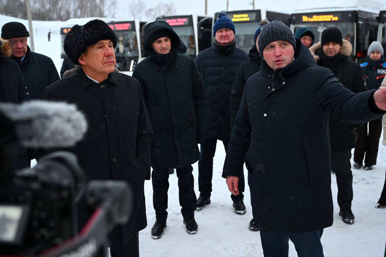 Сегодня поздравления с днем рождения принимает Рустам Нургалиевич Минниханов! Сегодня поздравления с днем рождения принимает Рустам Нургалиевич Минниханов!