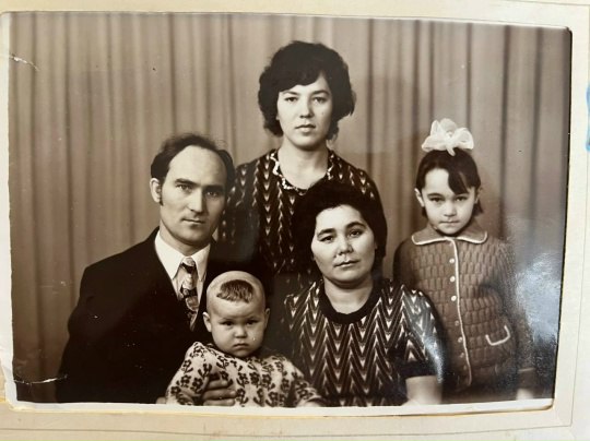 60 лет любви и согласия. Бриллиантовый юбилей совместной жизни отметила семья Шарафутдиновых из Нижнекамского района 60 лет любви и согласия. Бриллиантовый юбилей совместной жизни отметила семья Шарафутдиновых из Нижнекамского района