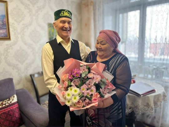 60 лет любви и согласия. Бриллиантовый юбилей совместной жизни отметила семья Шарафутдиновых из Нижнекамского района