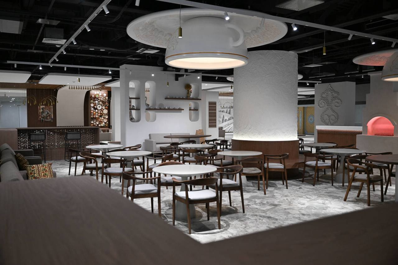 Обновленный ЦУМ в Казани осмотрел Рустам Минниханов Обновленный ЦУМ в Казани осмотрел Рустам Минниханов