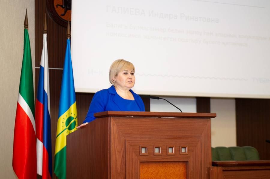 ������ �������, ��������� ������ �� ����������� ������������ �������� �� ����� ������������������ � ������ �� ���� �� ���, �� �������� ������������ ���������� � ������ ��������