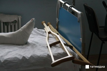 С начала марта в РКБ с травмами после схода снега обратились пять жителей РТ