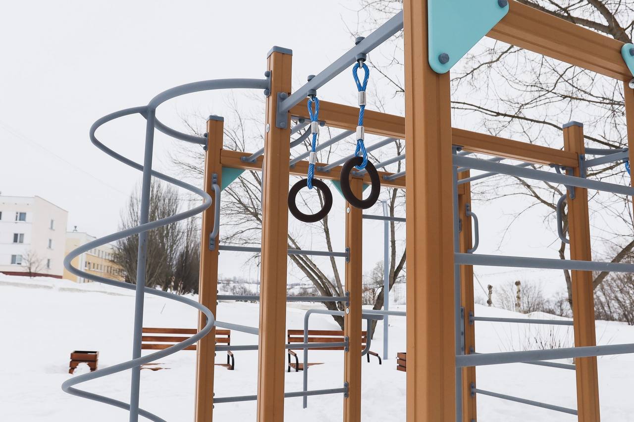 Активные жители Камских Полян совместно с ПАО«Татнефть» благоустроили «Тропу здоровья» протяжённостью 1,2километра Активные жители Камских Полян совместно с ПАО«Татнефть» благоустроили «Тропу здоровья» протяжённостью 1,2километра