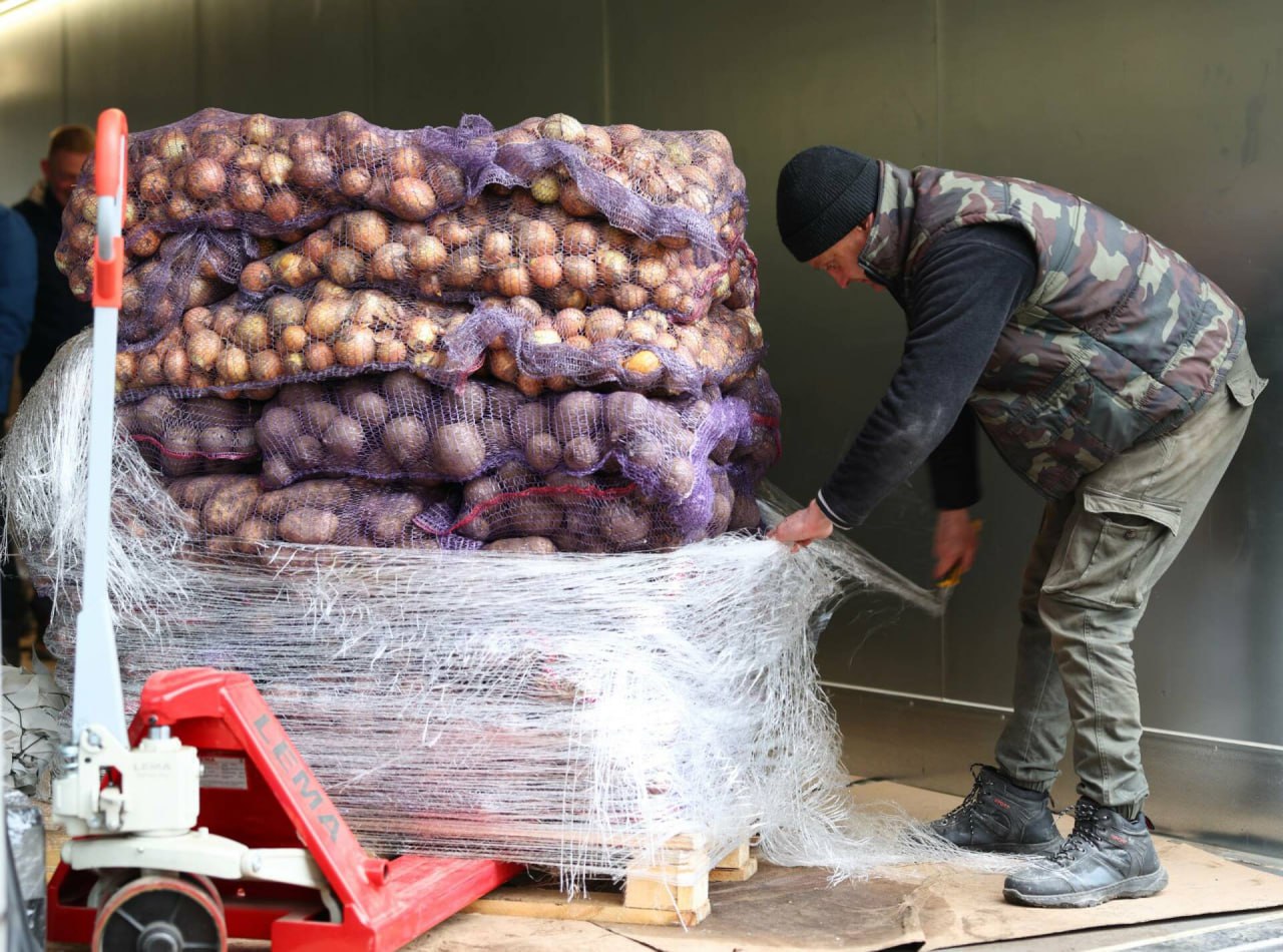 Из Чистопольского района в Лисичанск доставили более 8 тонн гуманитарной помощи Из Чистопольского района в Лисичанск доставили более 8 тонн гуманитарной помощи
