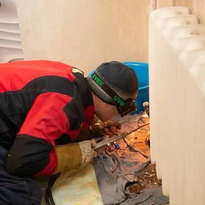 Сегодня профессиональный праздник отмечают работники жилищно-коммунального хозяйства! Сегодня профессиональный праздник отмечают работники жилищно-коммунального хозяйства!