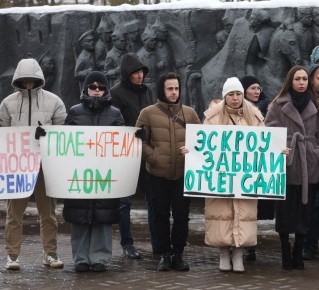 ЛДПР хочет попросить Центробанк обязать банки достроить дома обманутых ижээсников