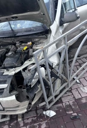 Не пропустил КИА на главной: двое попали в больницу после ДТП на Красном Ключе