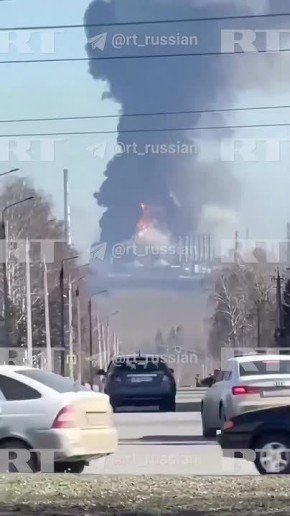 Местоположение нескольких сотрудников «Нижнекамскнефтехима» сейчас не могут установить, сообщил RT источник, знакомый с ситуацией