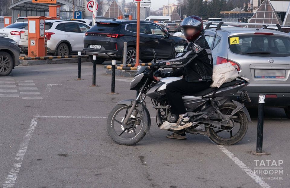 В Казани прошёл рейд по мототранспорту: 8 питбайков отправились на штрафстоянку
