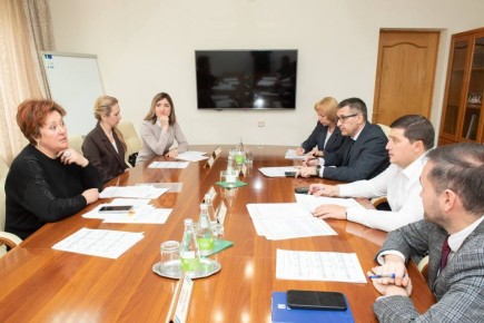 В этом году приводим в порядок наши МФЦ — при поддержке республики идёт ремонт филиалов на Школьном бульваре и на ул. 30 лет Победы