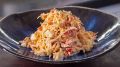 Вкусный салат с курицей и крабовыми палочками для любого стола