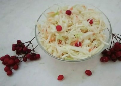 Как приготовить идеальную квашеную капусту зимой: секреты хрустящей закуски