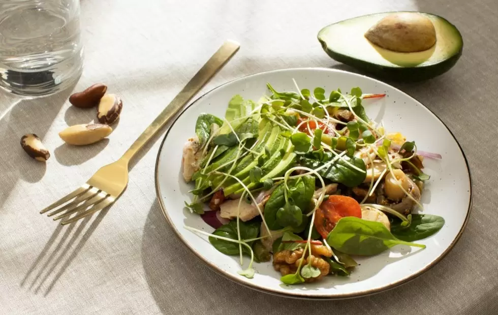 Интервальное голодание 16/8: тренды, результаты и советы