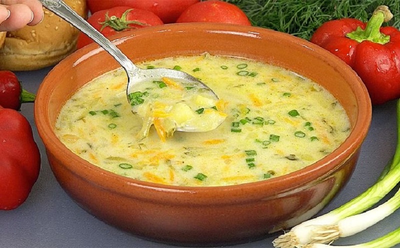 Польский рассольник: сытный суп за полчаса, который удивит вкусом