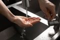 Почему летом отключают горячую воду? В Госдуме дали официальный ответ