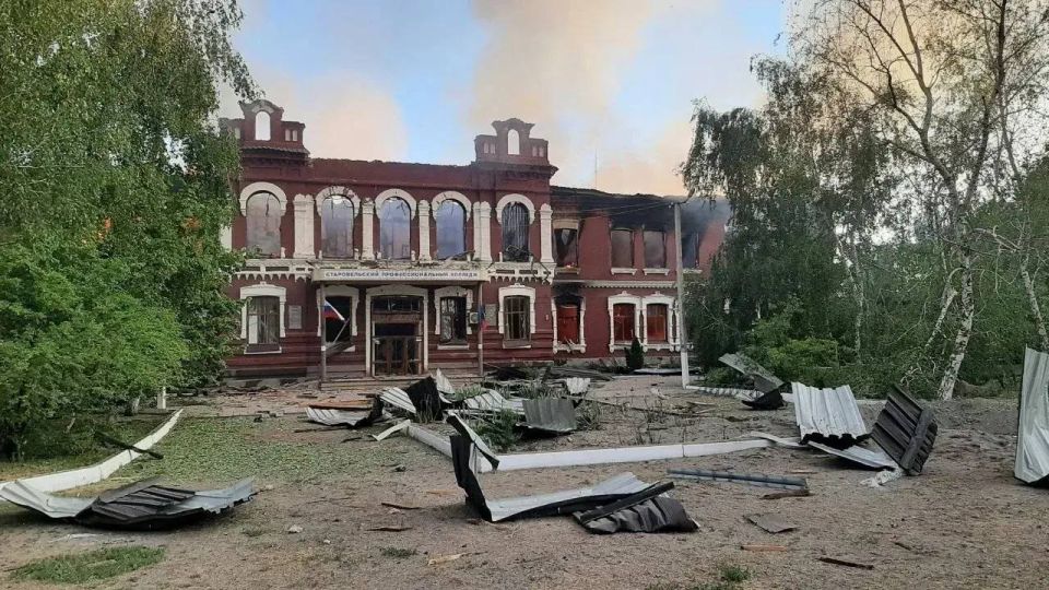 До 10 выросло число погибших при атаке ВСУ на общежитие в ЛНР