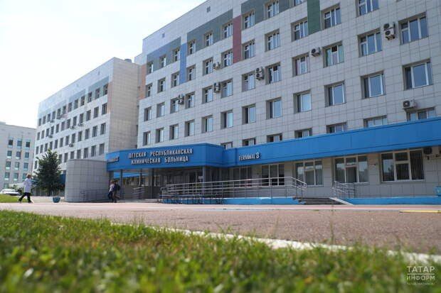 В ДРКБ прооперировали новорожденного с редчайшей аномалией кишечника