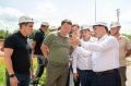 Сегодня вместе с министром строительства, архитектуры и ЖКХ Республики Татарстан проинспектировали ход восстановительных работ в доме на улице Чабьинской, 3, который пострадал в результате атаки БПЛА 12 июня