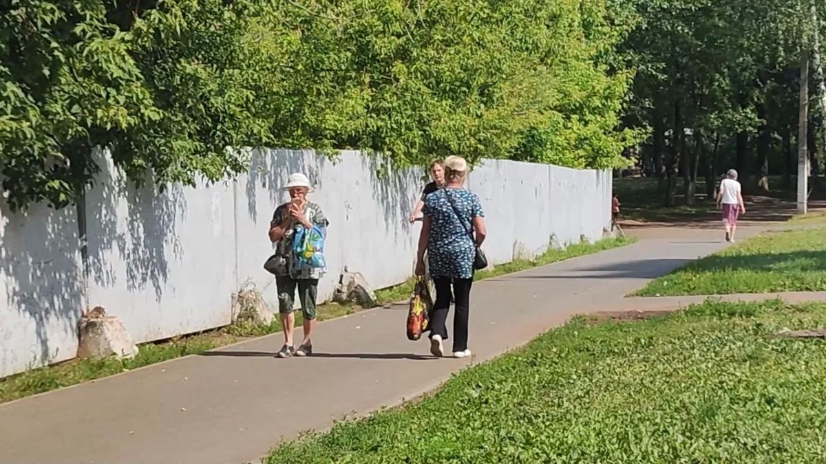 Медики Нижнекамска рекомендуют соблюдать простые правила, которые помогут пережить летний зной