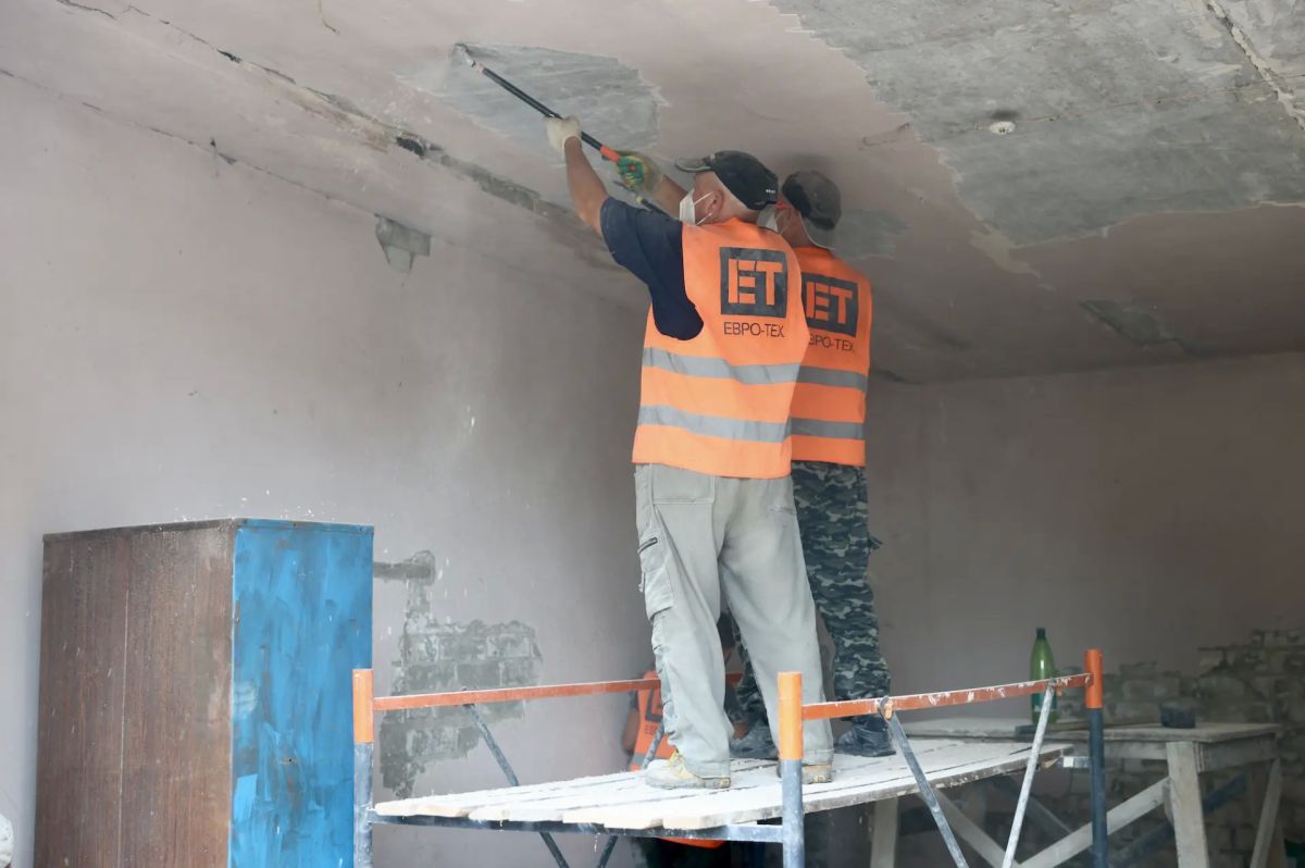 Татарстан начал капитальный ремонт станции скорой медицинской помощи в подшефном городе - Рубежное (ЛНР) Татарстан начал капитальный ремонт станции скорой медицинской помощи в подшефном городе - Рубежное (ЛНР)