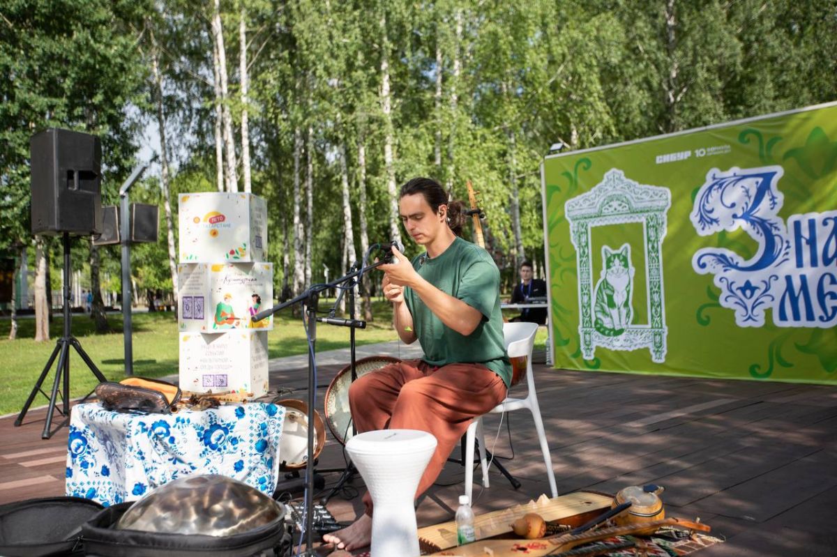 «Знаковое место» в Нижнекамске: фестиваль народной культуры объединил более 5000 человек «Знаковое место» в Нижнекамске: фестиваль народной культуры объединил более 5000 человек