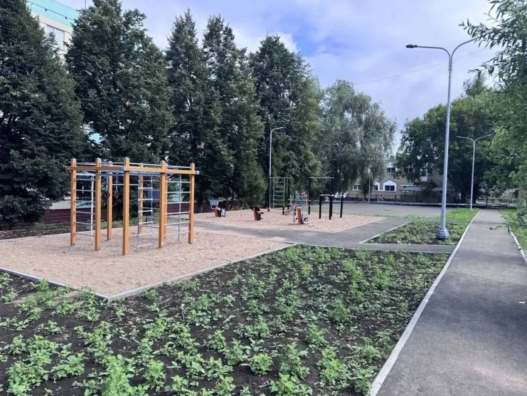 В Камских Полянах хорошие новости: завершилась приёмка дворов, которые благоустроили в 2026 году по республиканской программе «Наш двор» В Камских Полянах хорошие новости: завершилась приёмка дворов, которые благоустроили в 2026 году по республиканской программе «Наш двор»