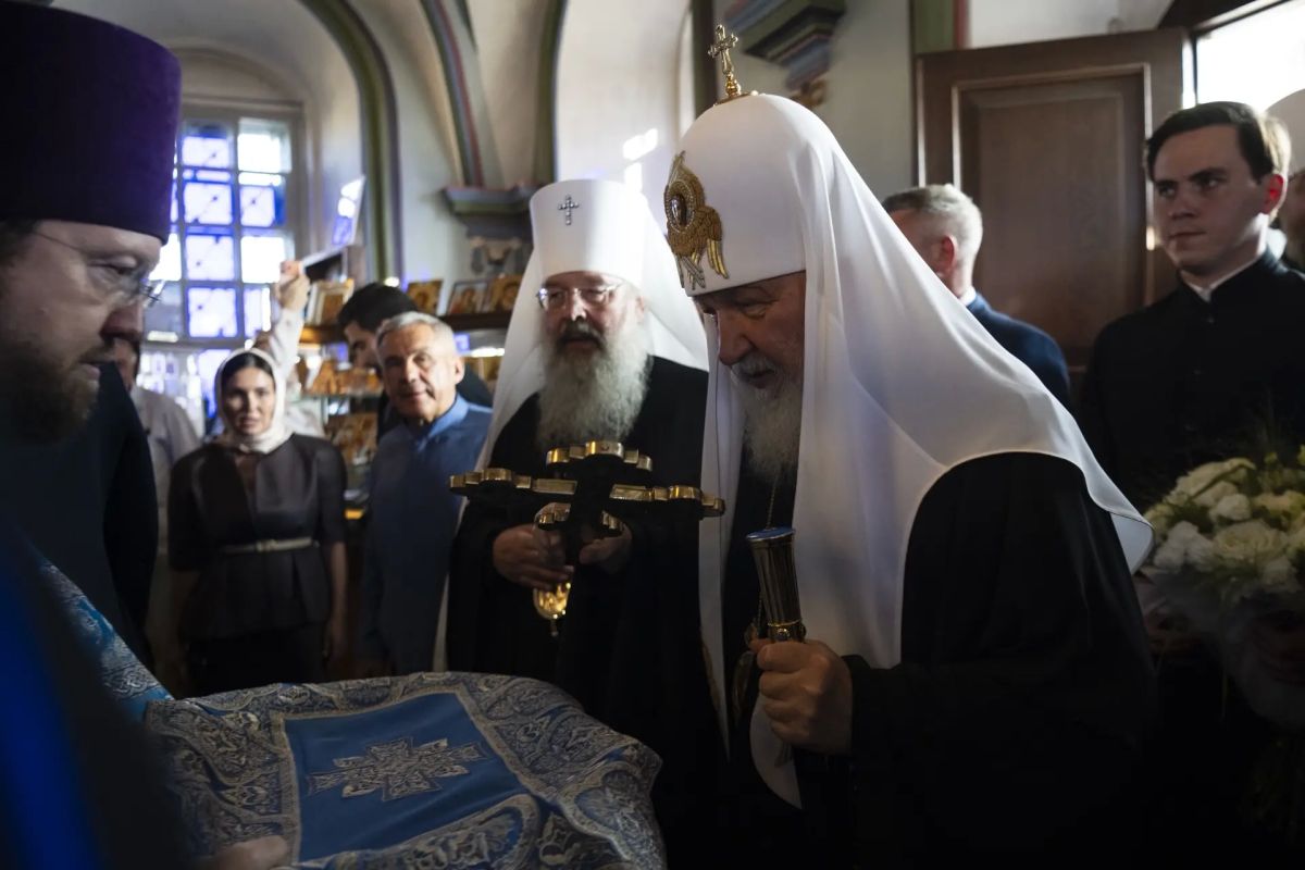 В Казань прибыл Святейший Патриарх Московский и всея Руси Кирилл В Казань прибыл Святейший Патриарх Московский и всея Руси Кирилл