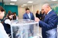Марат Ахметов посетил детский экологобиологический центр в Нижнекамске