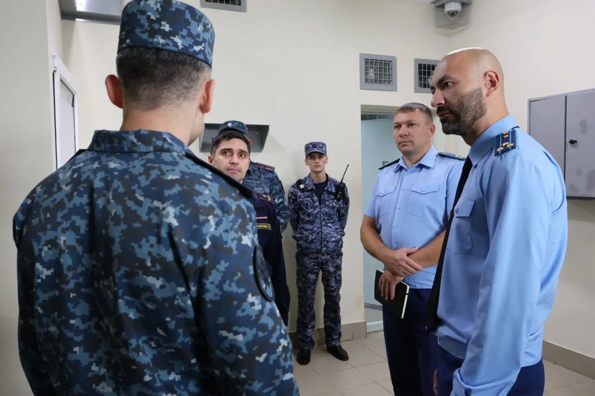 Заместитель прокурора Республики Татарстан Зафар Махмудов посетил ФКУ «Следственный изолятор № 1» УФСИН России по Республике Татарстан Заместитель прокурора Республики Татарстан Зафар Махмудов посетил ФКУ «Следственный изолятор № 1» УФСИН России по Республике Татарстан