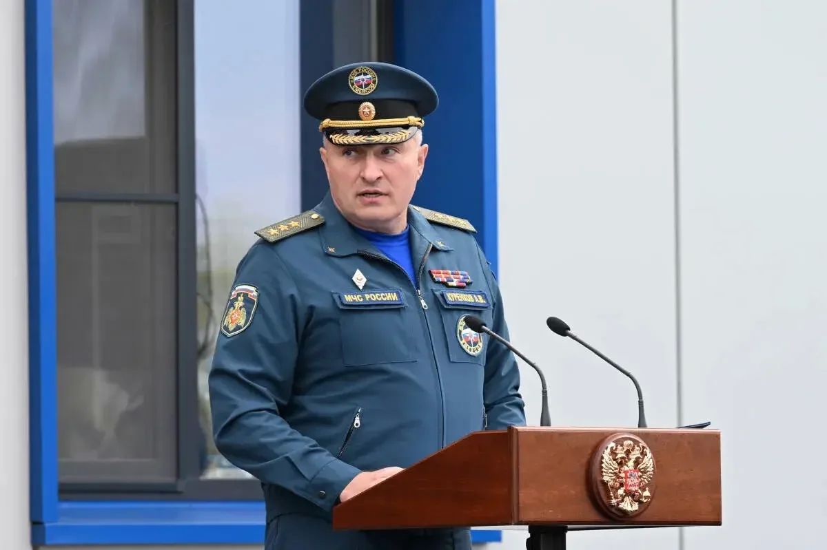 Глава МЧС и Раис РТ открыли новый комплекс для тренировки пожарных и спасателей Глава МЧС и Раис РТ открыли новый комплекс для тренировки пожарных и спасателей