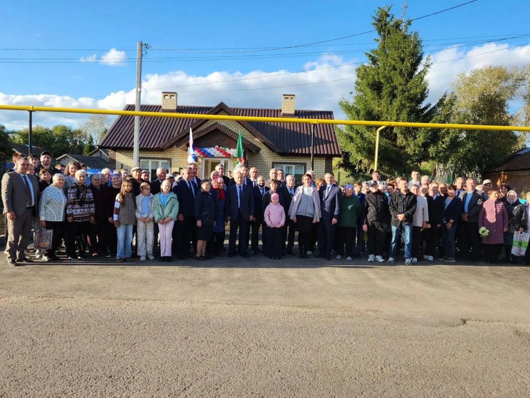 Новое здание сельского исполкома открылось в Бавлинском районе РТ Новое здание сельского исполкома открылось в Бавлинском районе РТ