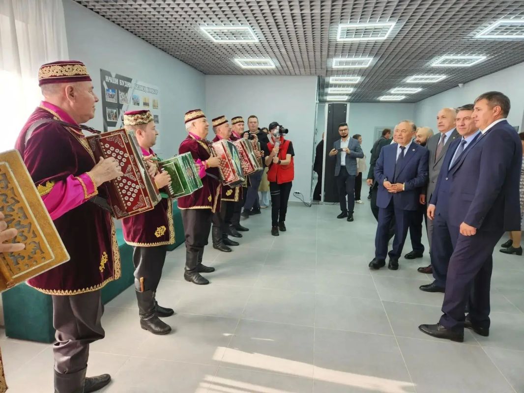 Новое здание сельского исполкома открылось в Бавлинском районе РТ Новое здание сельского исполкома открылось в Бавлинском районе РТ