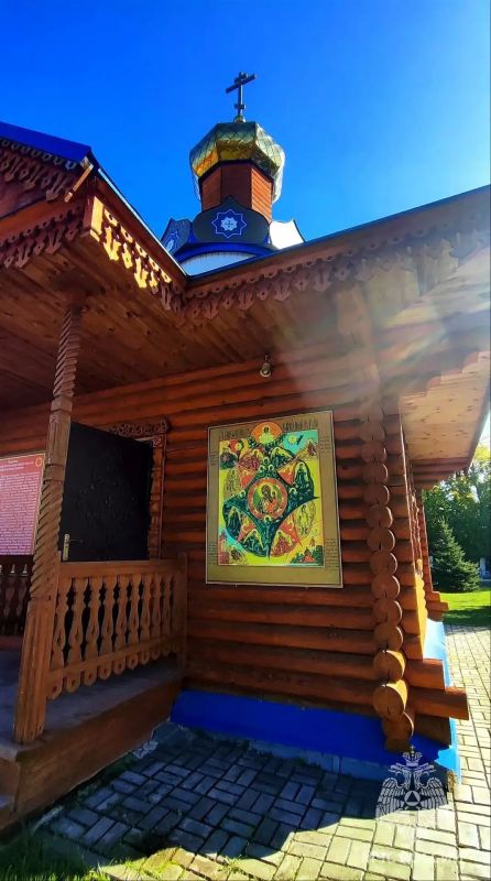 C праздником иконы Божией Матери «Неопалимая Купина» зеленодольских пожарных поздравили школьники C праздником иконы Божией Матери «Неопалимая Купина» зеленодольских пожарных поздравили школьники