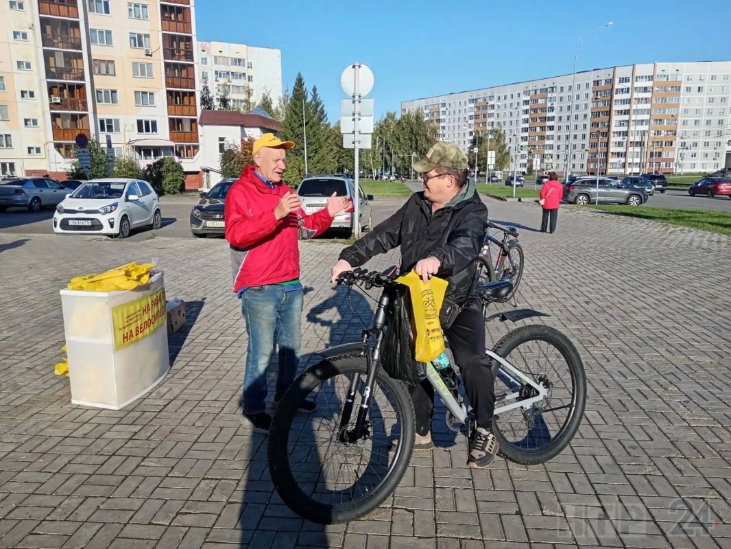 Сегодня в Нижнекамске проходит традиционная акция «На работу на велосипеде» Сегодня в Нижнекамске проходит традиционная акция «На работу на велосипеде»