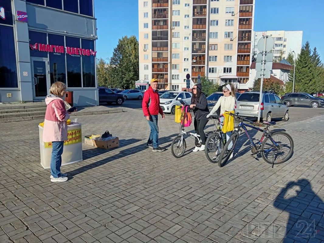 Сегодня в Нижнекамске проходит традиционная акция «На работу на велосипеде» Сегодня в Нижнекамске проходит традиционная акция «На работу на велосипеде»